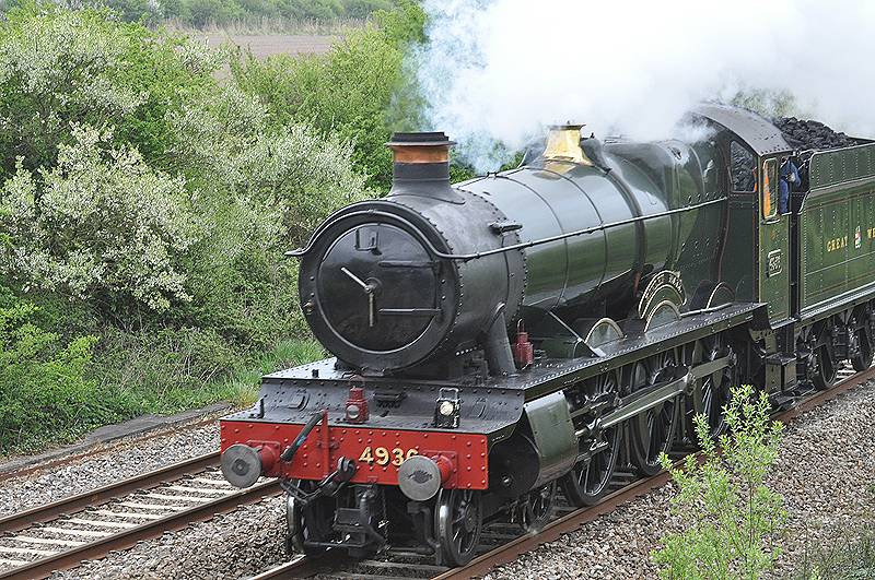 Kinlet Hall 4936 steam train 